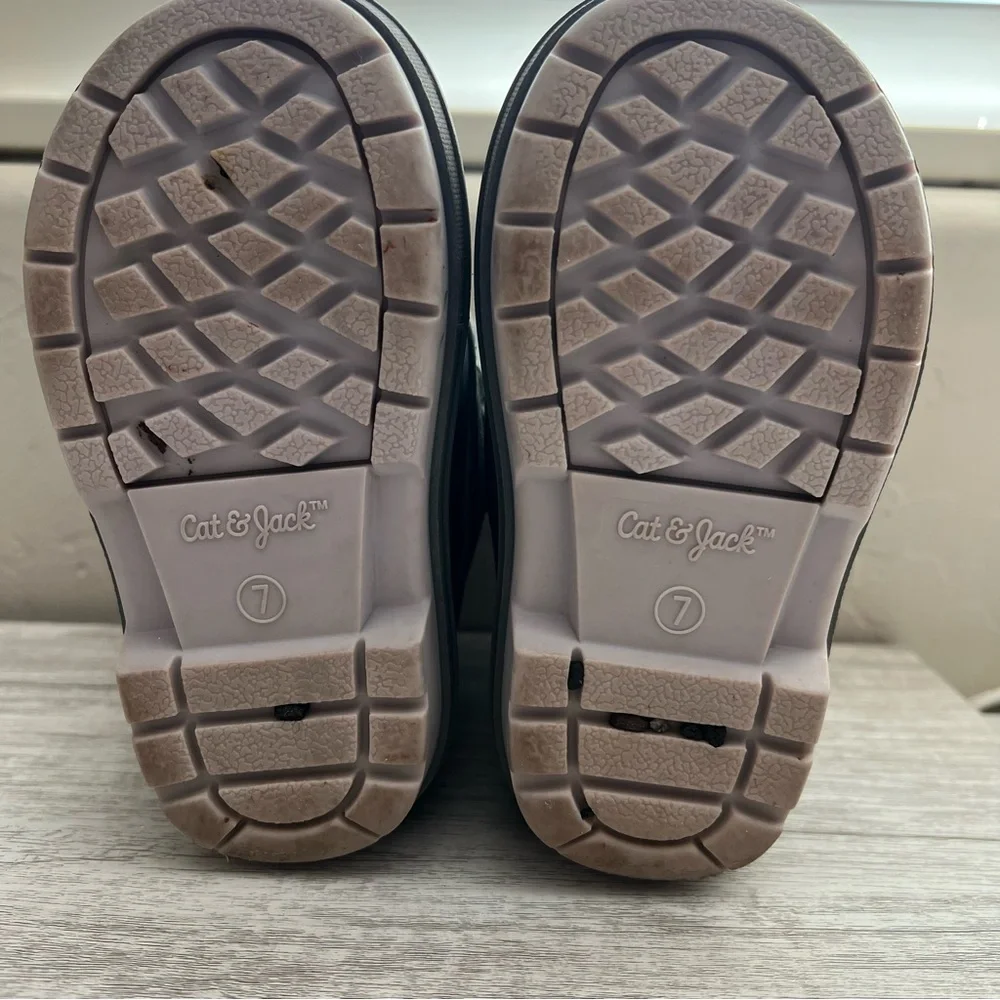 Cat & Jack | Snow Boots | Toddler Size 7 | Gray and Purple | Waterproof